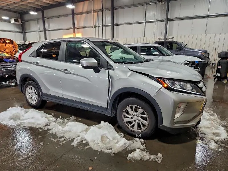 2019 MITSUBISHI ECLIPSE CROSS ES  