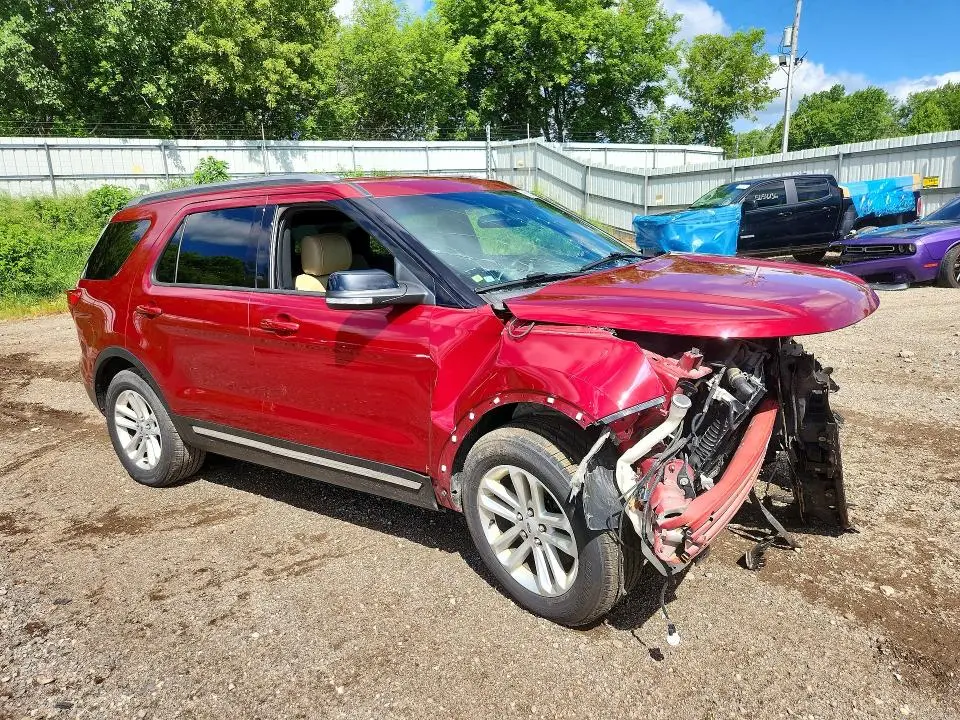 2016 FORD EXPLORER XLT  