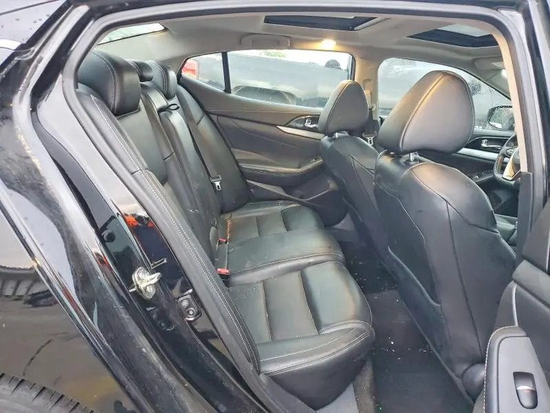 2017 NISSAN MAXIMA   
