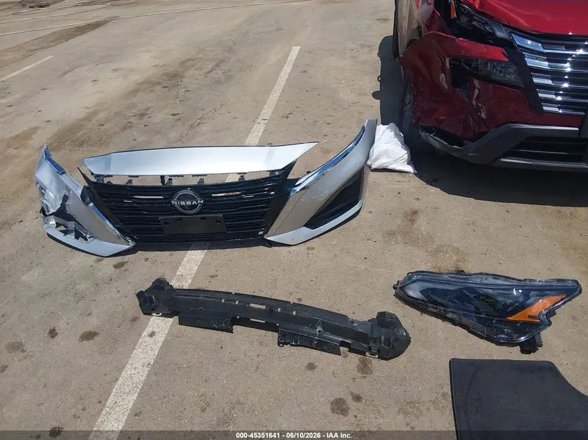 2025 NISSAN ALTIMA SV FWD