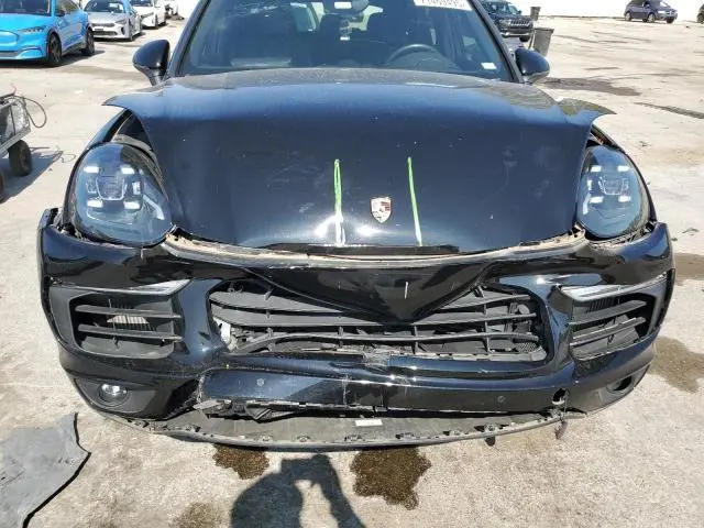 2016 PORSCHE CAYENNE S  