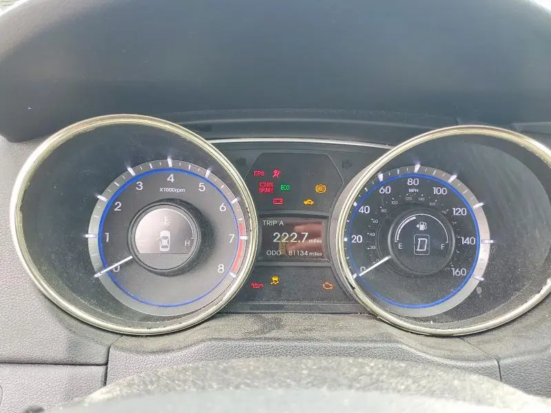 2013 HYUNDAI SONATA SE  