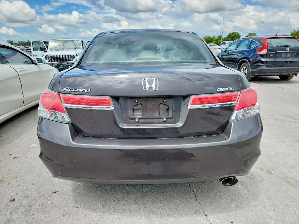 2012 HONDA ACCORD LX  