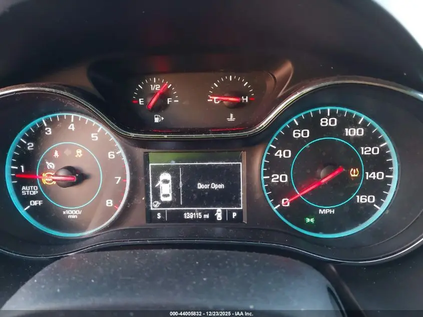 2017 CHEVROLET CRUZE LT AUTO