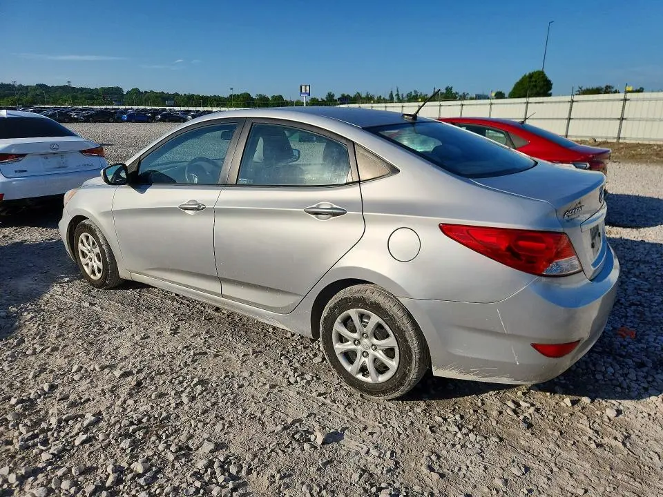2014 HYUNDAI ACCENT GLS  