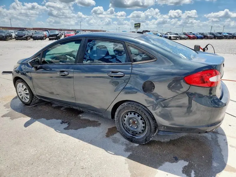 2011 FORD FIESTA S  