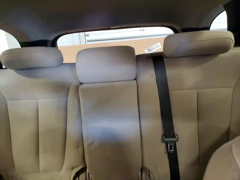 2010 HYUNDAI SANTA FE GLS  