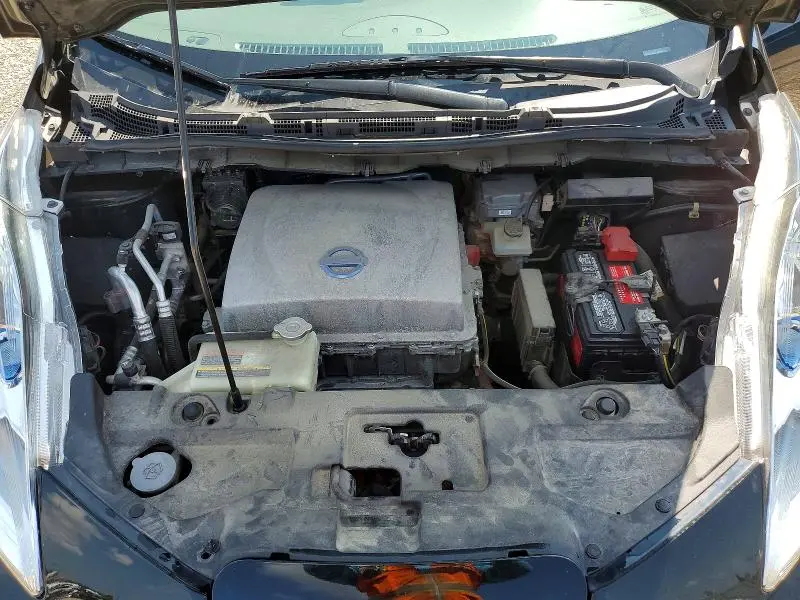 2014 NISSAN LEAF SV  