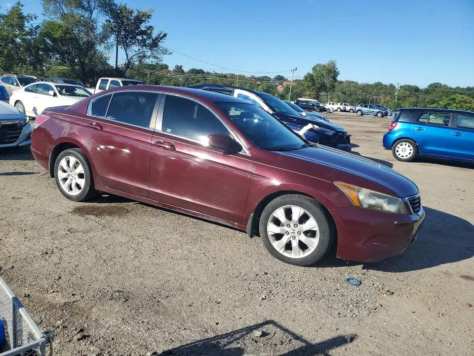 2010 HONDA ACCORD LX  