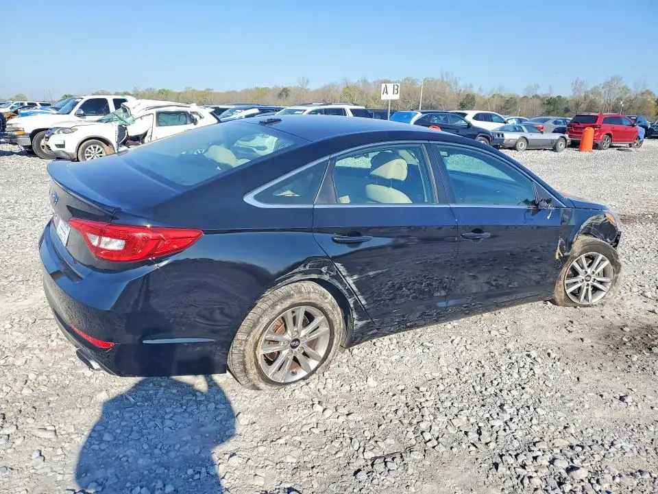 2016 HYUNDAI SONATA SE  