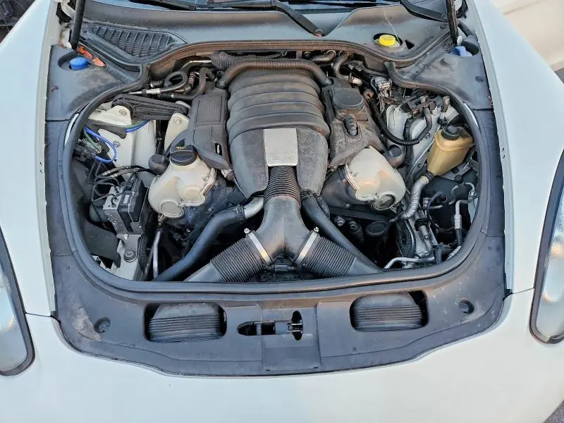 2015 PORSCHE PANAMERA 2  