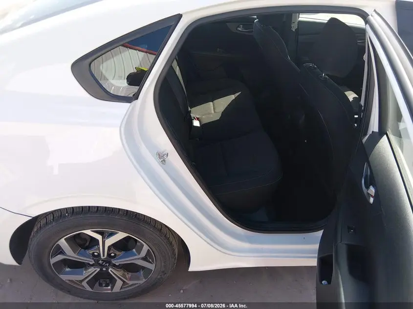 2021 KIA FORTE LXS