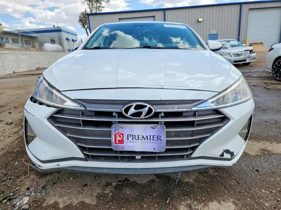 2019 HYUNDAI ELANTRA SEL  