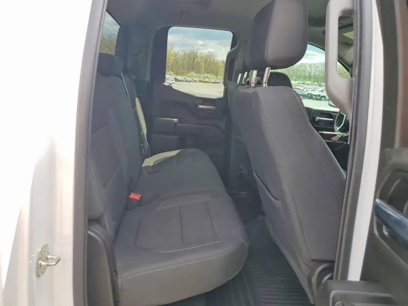 2020 CHEVROLET SILVERADO C1500 LT  