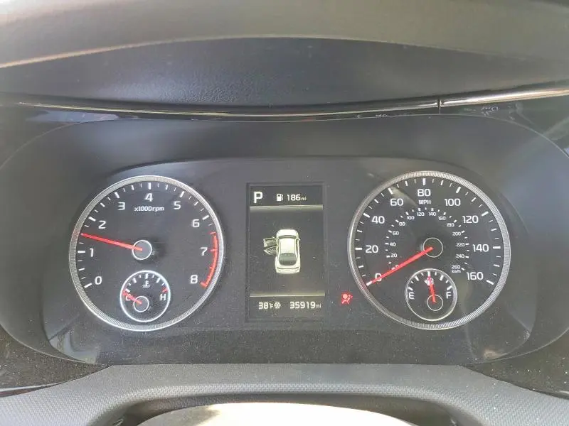 2023 KIA K5 LXS  
