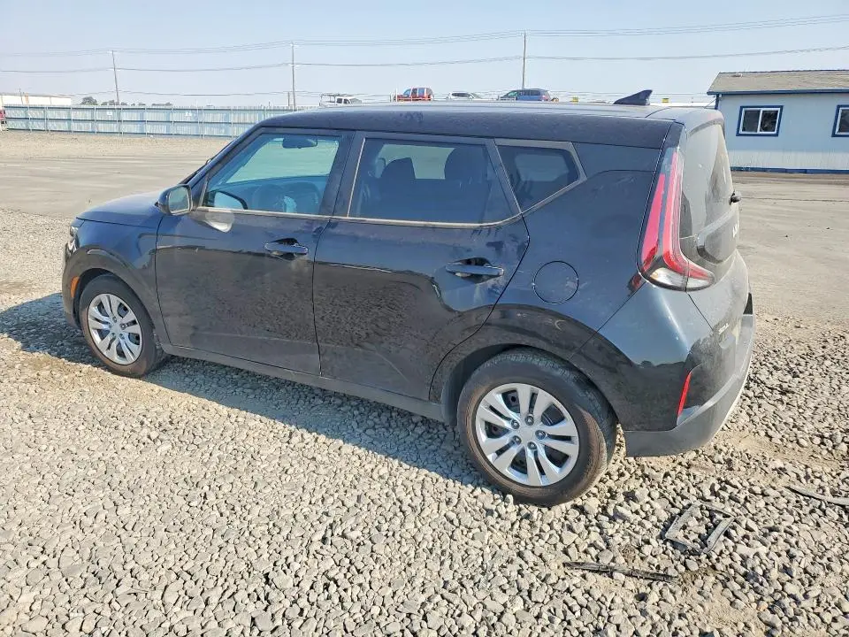 2023 KIA SOUL LX  