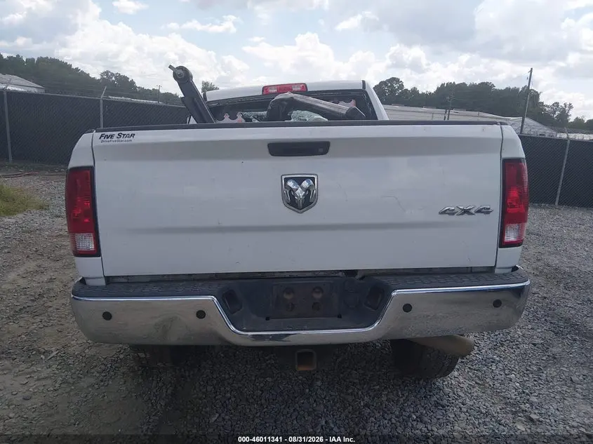2017 RAM 2500 TRADESMAN  4X4 6'4 BOX