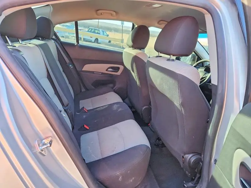 2015 CHEVROLET CRUZE LS  