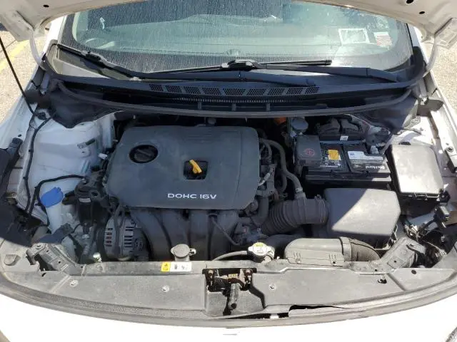 2017 KIA FORTE LX  