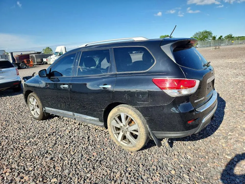 2015 NISSAN PATHFINDER S  