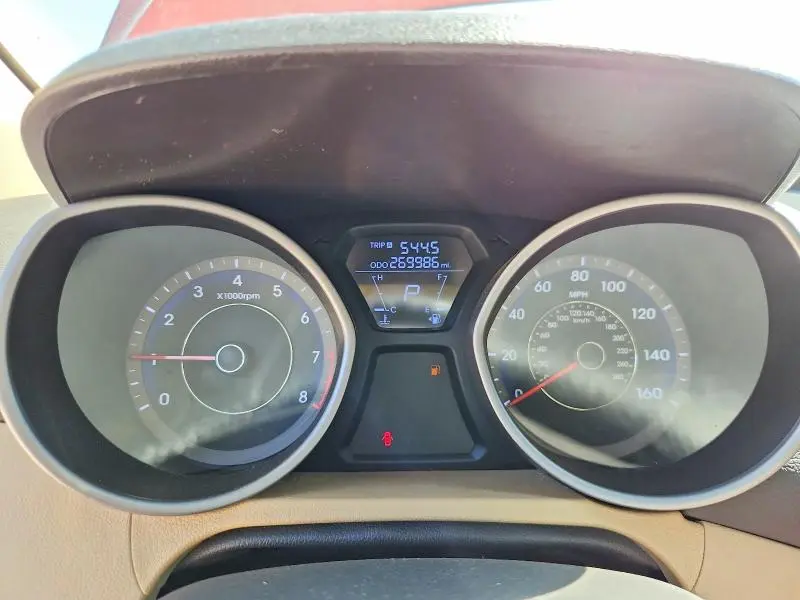 2011 HYUNDAI ELANTRA LIMITED  