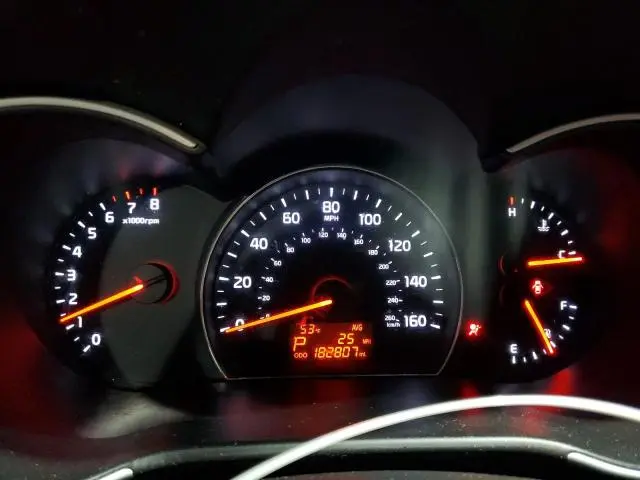 2015 KIA SORENTO LX  