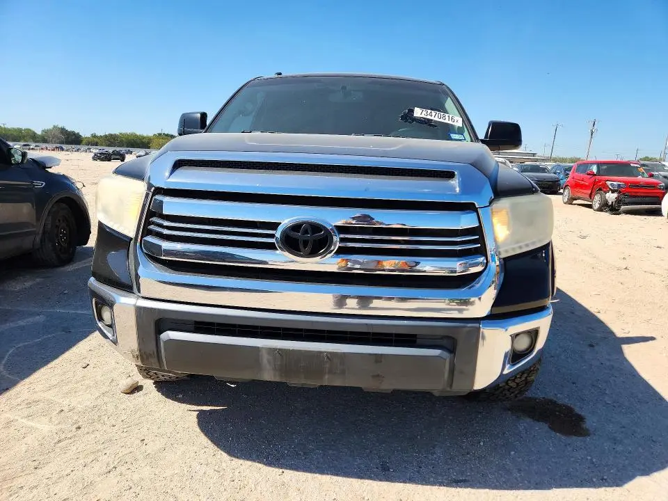2016 TOYOTA TUNDRA SR5  