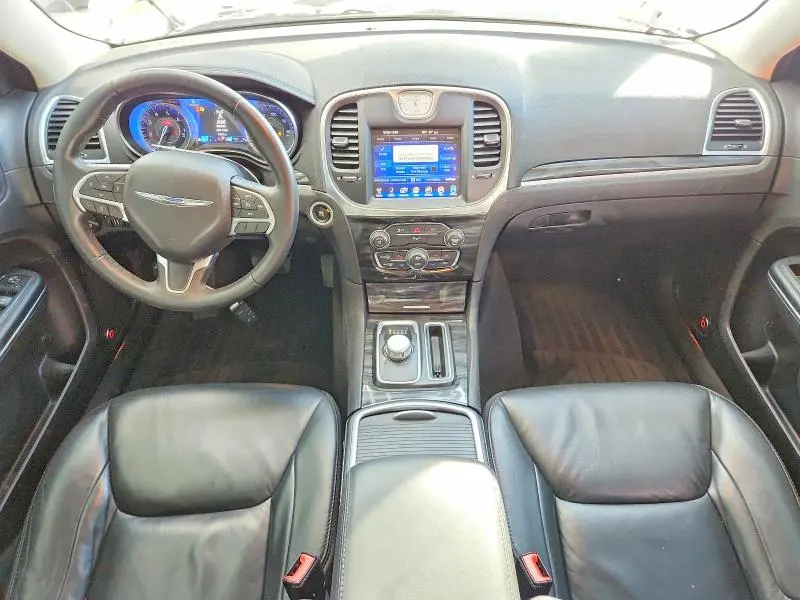 2016 CHRYSLER 300 LIMITED  