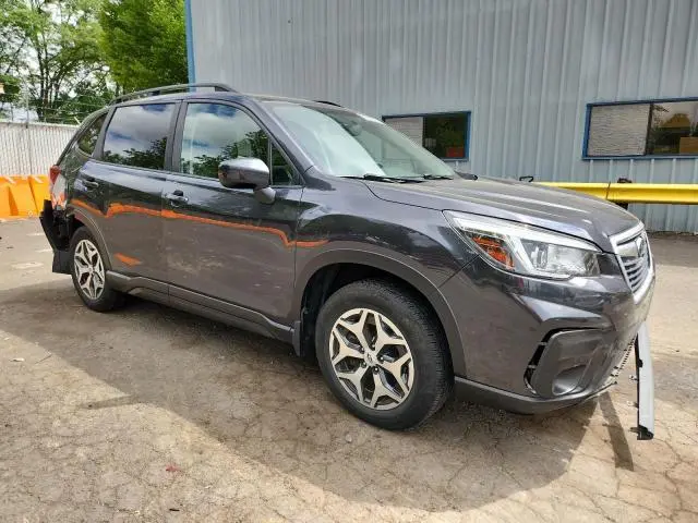 2019 SUBARU FORESTER PREMIUM  