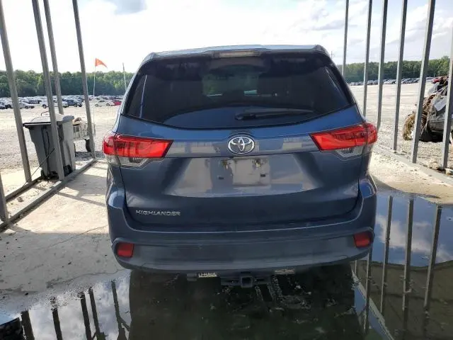 2018 TOYOTA HIGHLANDER LE  