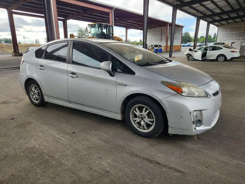 2010 TOYOTA PRIUS IV  