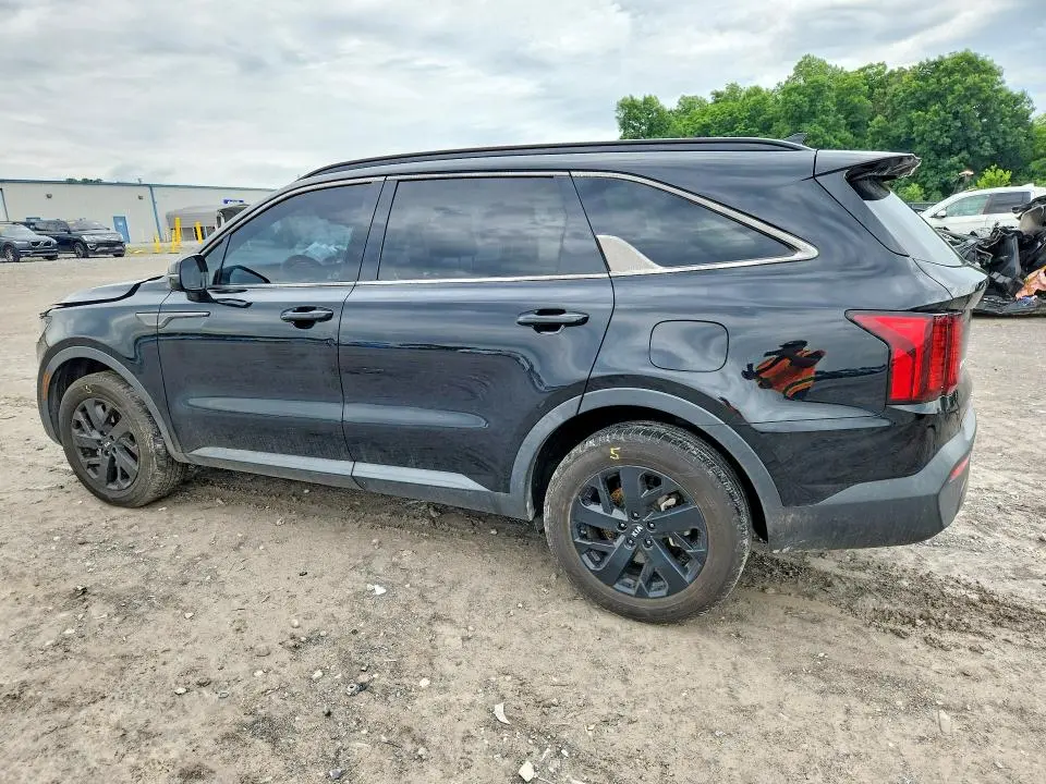 2021 KIA SORENTO S  