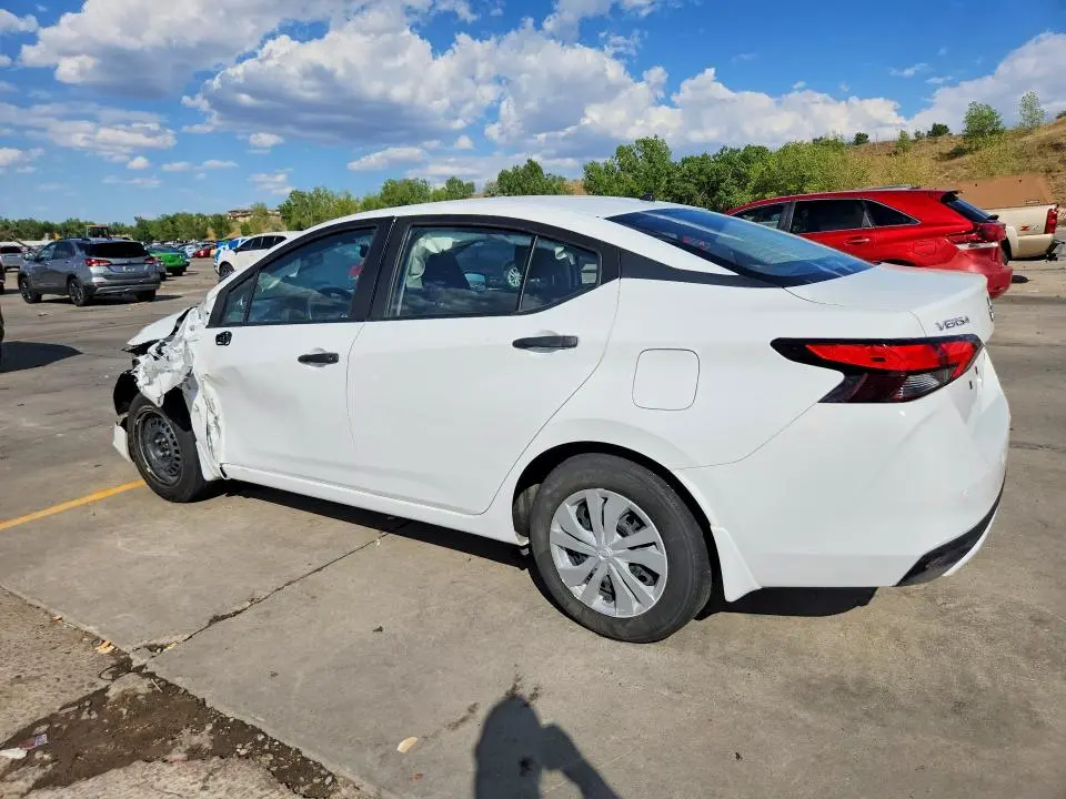 2024 NISSAN VERSA S  