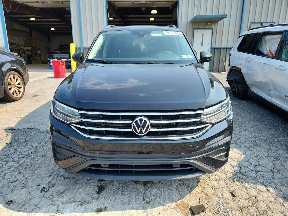 2024 VOLKSWAGEN TIGUAN SE  