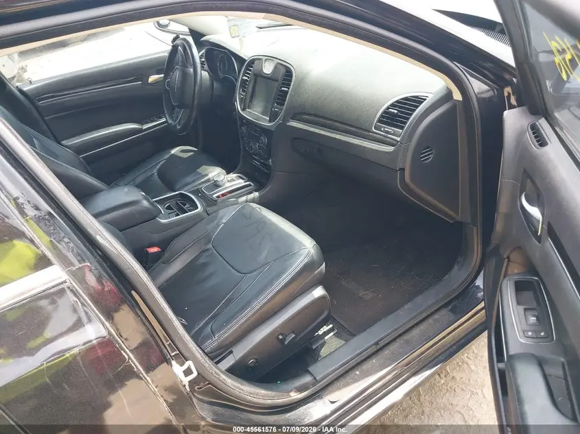 2015 CHRYSLER 300 LIMITED