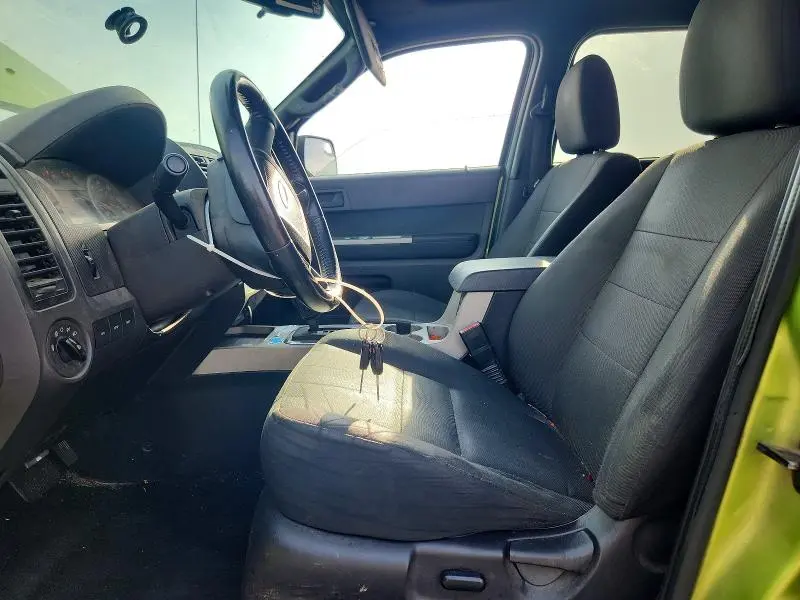 2011 FORD ESCAPE XLT  