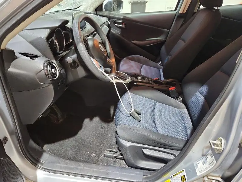 2017 TOYOTA YARIS IA BASE  