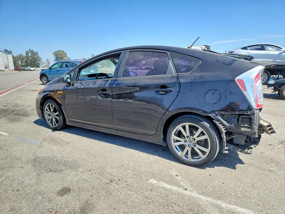 2014 TOYOTA PRIUS TWO  