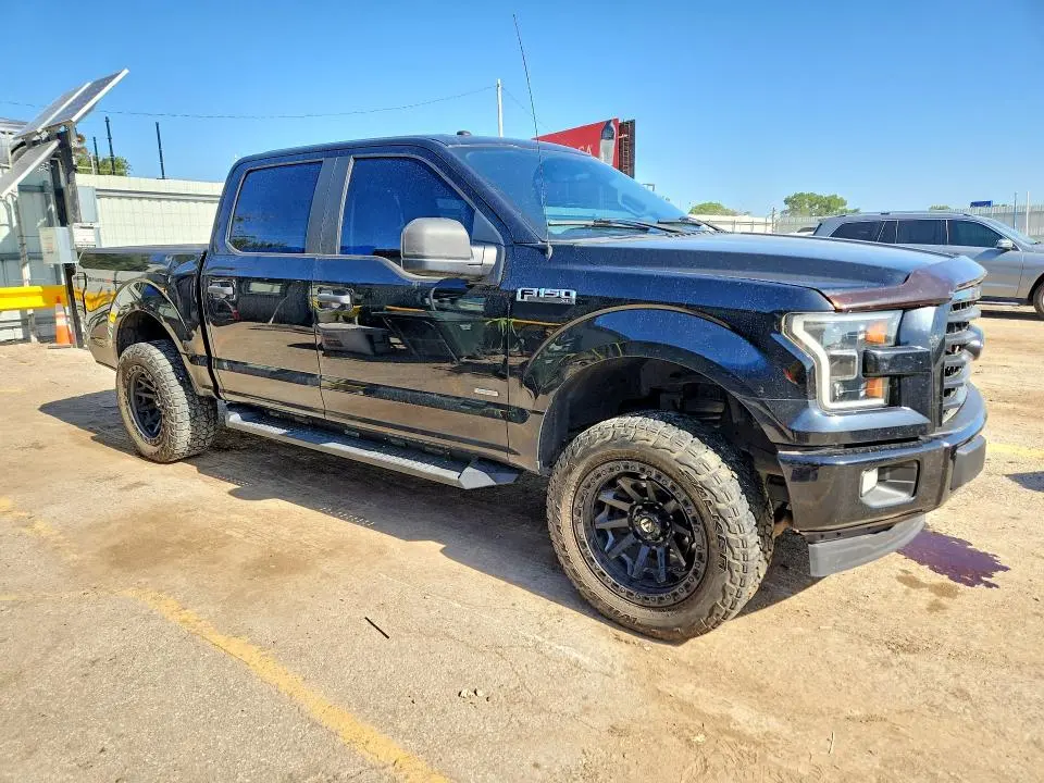 2017 FORD F150 SUPERCREW  