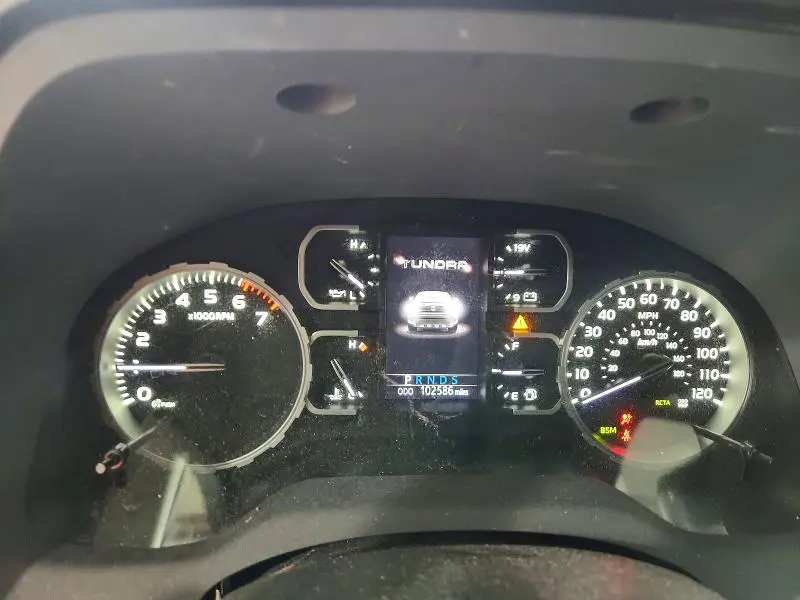 2021 TOYOTA TUNDRA SR5  
