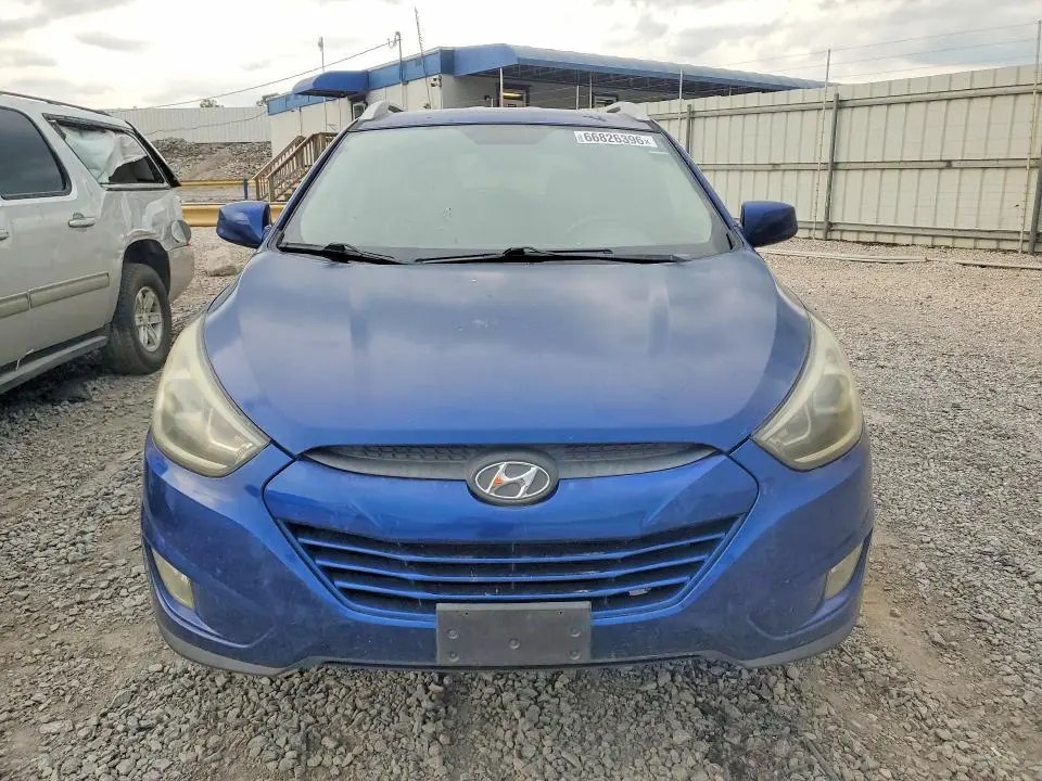 2014 HYUNDAI TUCSON SE  