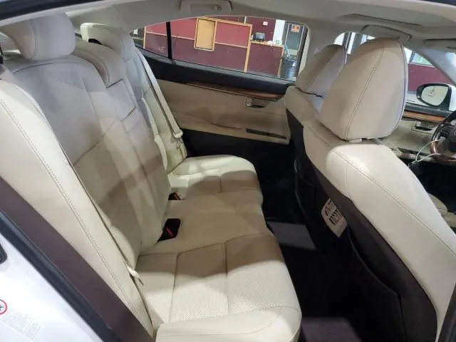 2017 LEXUS ES 300H  
