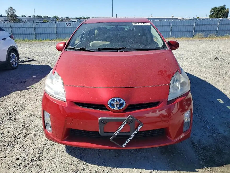 2010 TOYOTA PRIUS III  