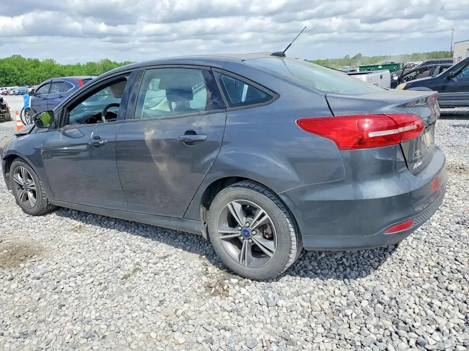 2017 FORD FOCUS SE  
