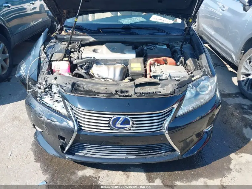 2013 LEXUS ES 300H  