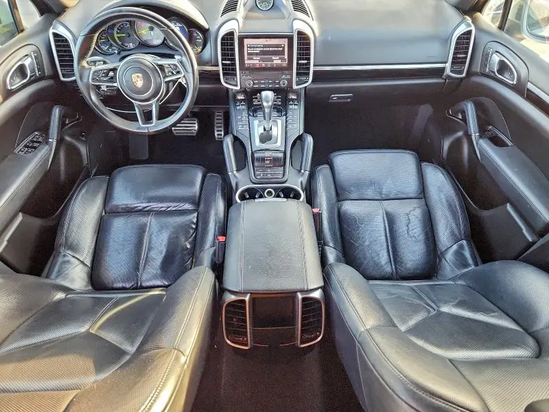 2017 PORSCHE CAYENNE SE HYBRID PLATINUM  