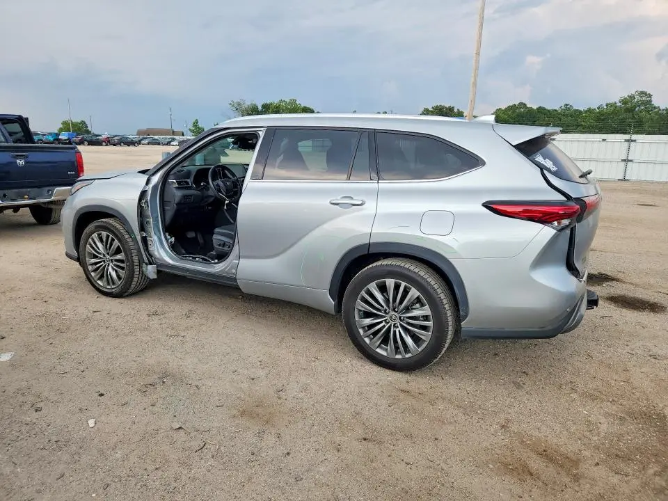 2021 TOYOTA HIGHLANDER HYBRID PLATINUM  