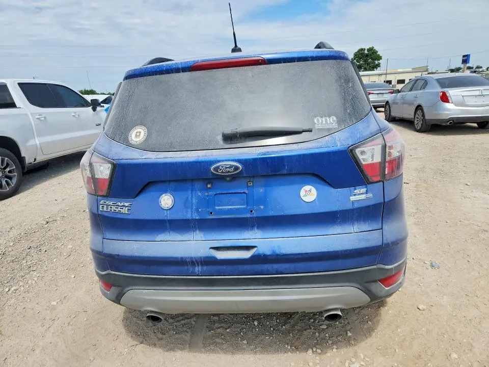 2018 FORD ESCAPE SE  