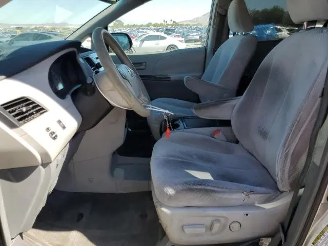 2011 TOYOTA SIENNA LE  
