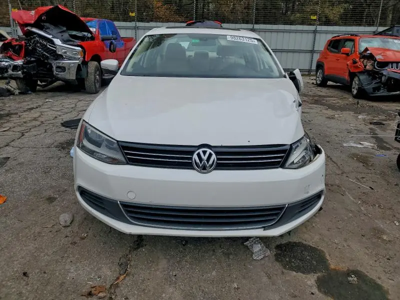 2013 VOLKSWAGEN JETTA TDI  
